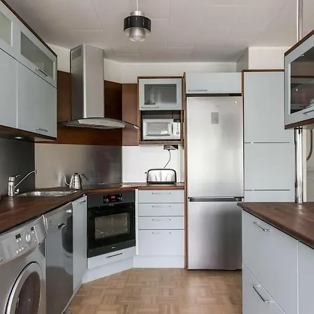 Upea Remontoitu Naantalin Sydaemessae Naantali